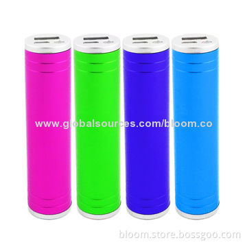 2,600mAh Portable Mini External Accessories Chargers for iPhone, with LED FlashlightNew